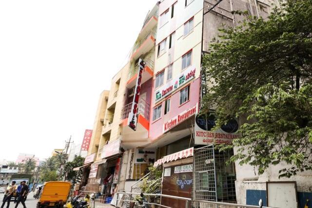 Palm Rooms Near St Johns Hospital Bangalore Esterno foto